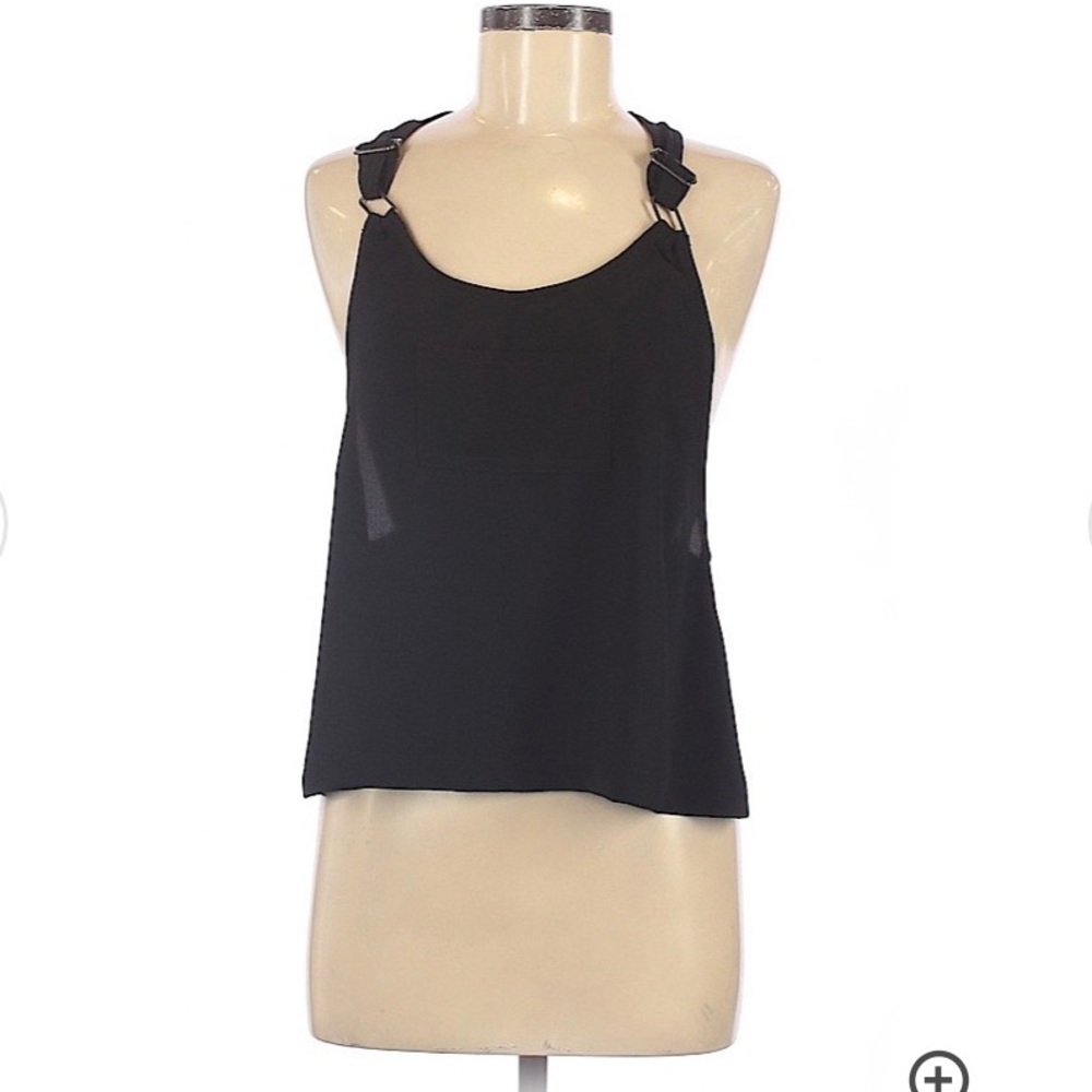 Leith Sleeveless Blouse.